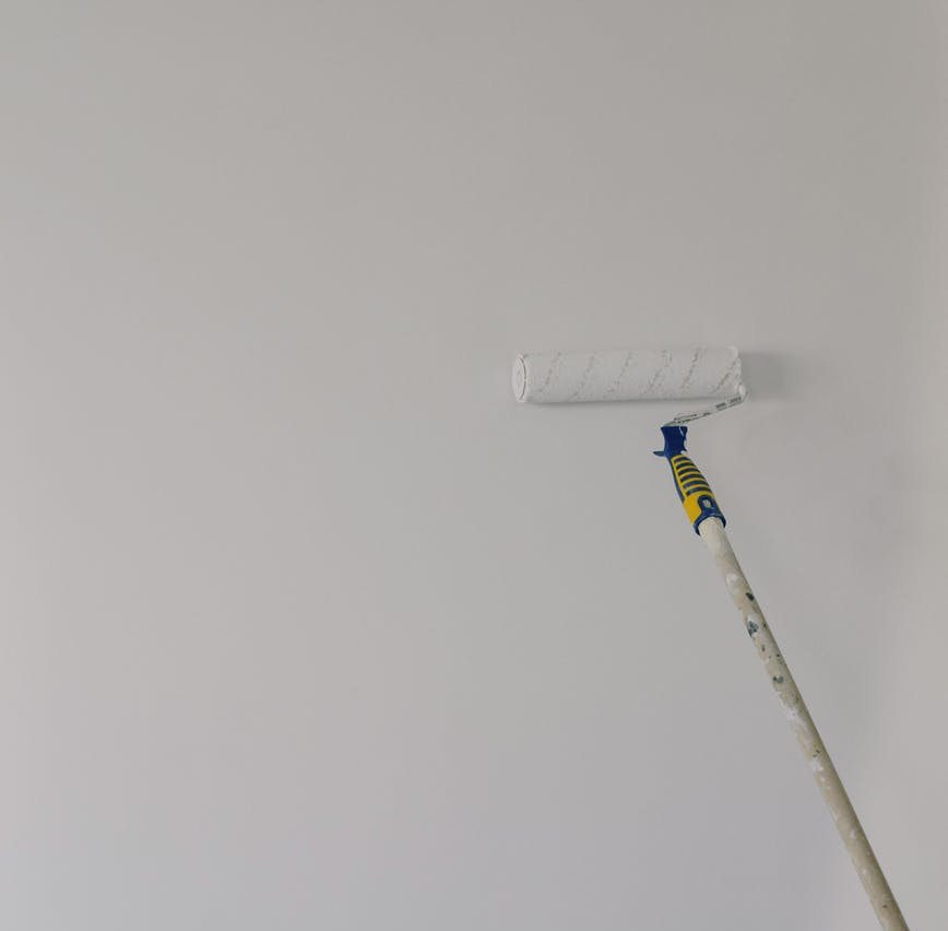 Белая стенка