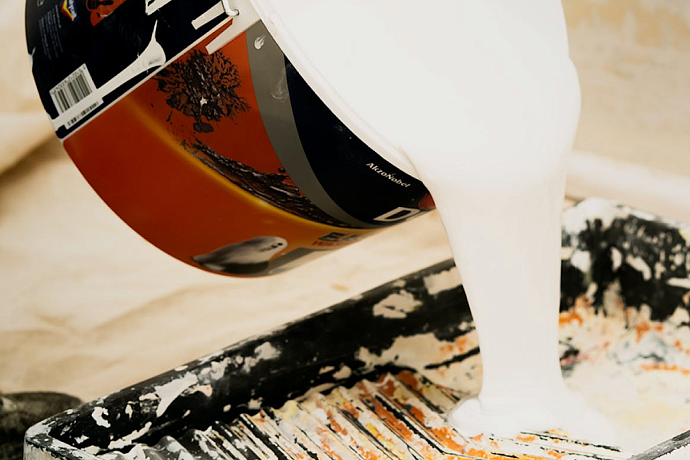 Лучшие краски для стен в квартире: рейтинг производителей 2025–2026